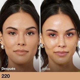 MAYBELLINE Base de Maquillaje Fit Me Matte + Poreless, Natural Beige 220, 30 ml, matifica y controla el brillo, se adapta al tono y la textura de la piel, tiene FPS 22, piel sin poros