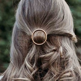 Yheakne Round Hollow Round Gold Tone Barrette Hair Clip Minimalist Geometric Metal Hair Accessories for Women and Girls (Gold Circle)