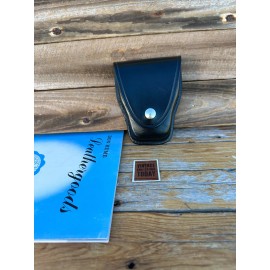 Don Hume Black Leather C300 Duty Handcuff Case for Chain or Hinge Cuffs Nickel