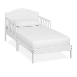Dream On Me Sydney Toddler Bed in White, Greenguard Gold Certified, JPMA Certified, Low To Floor Design, Non-Toxic Finish, Safety Rails, Made Of Pinewood
