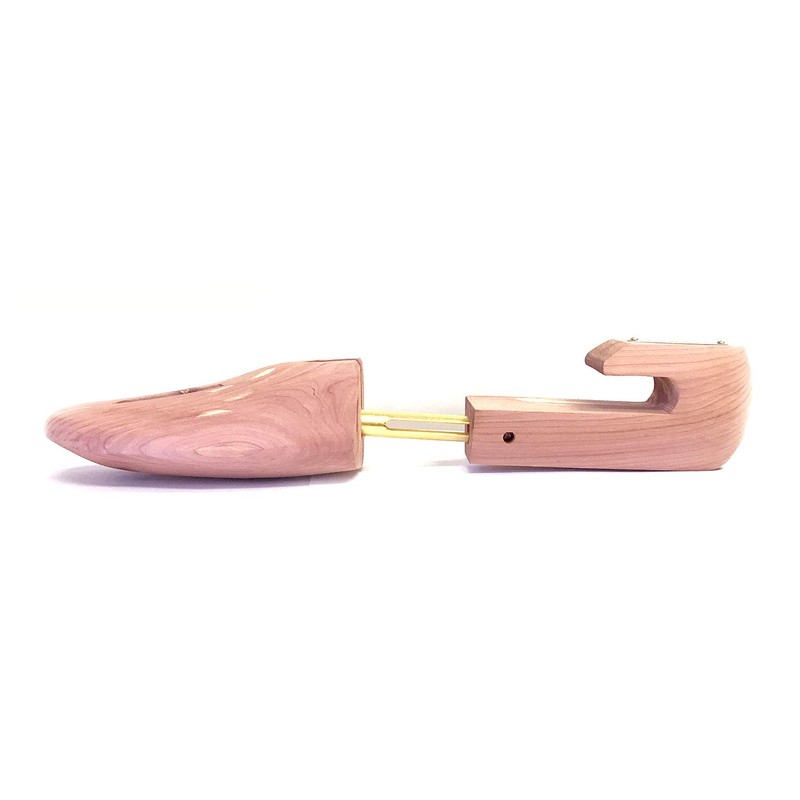 Cedar Elements Slatted Shoe Tree