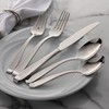 Oneida T1037020AWMM Parkdale 20-Piece Flatware Set