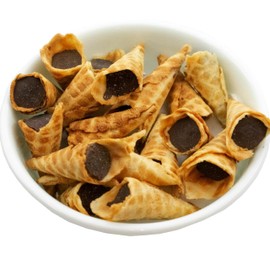 Buc-ee's Mini Chocolate Waffle Cones, 2 Pack | Chocolate Waffle Cones | Buc-ee's Snacks | Crispy Waffle Cone (Milk Chocolate (2 Pack))