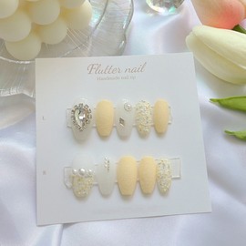 Yellow Tweed Pearl Handmade Nail Tips - Mediaval / 옐로우 트위드 진주 수제네일팁 - 미디오발