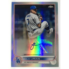 Julio Urias Autogragh 2022 Topps Chrome Refractor AC-JU