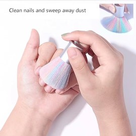 【Set de manicura y pedicura】-Lo que obtendrás: 2 pulidores de uñas de media luna, 4 limas de uñas rectas negras, 3 juegos de piel muerta (una tijera p