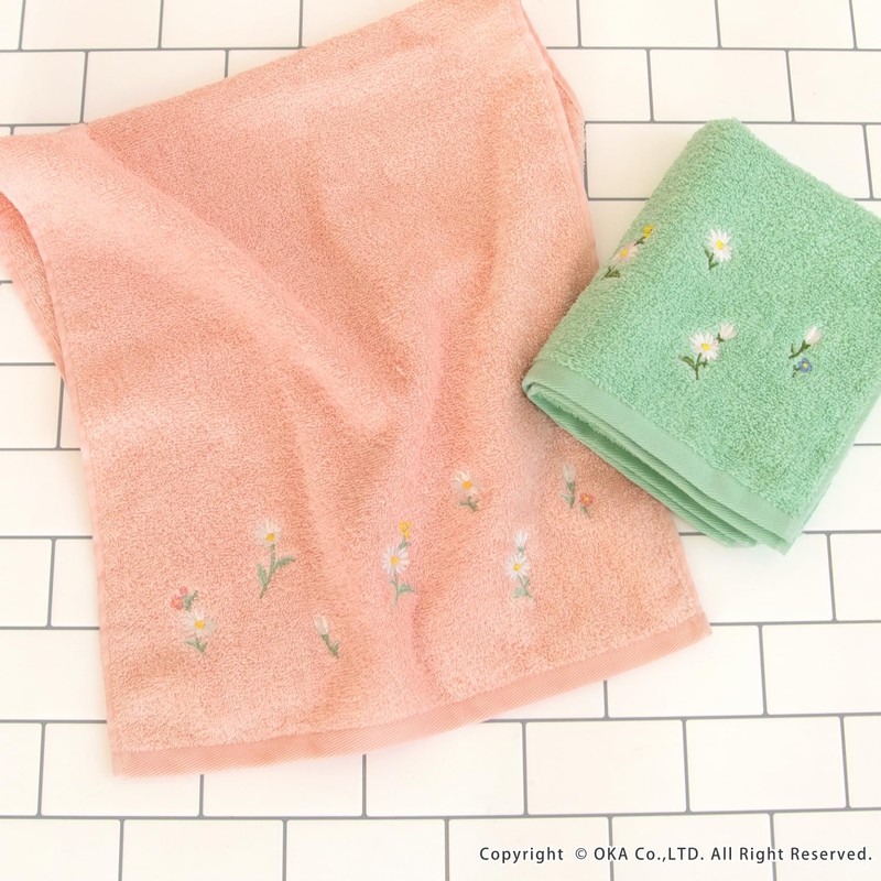 OKA Fleur Blanc Towel, Approx. 30.3 x 13.4 inches (77