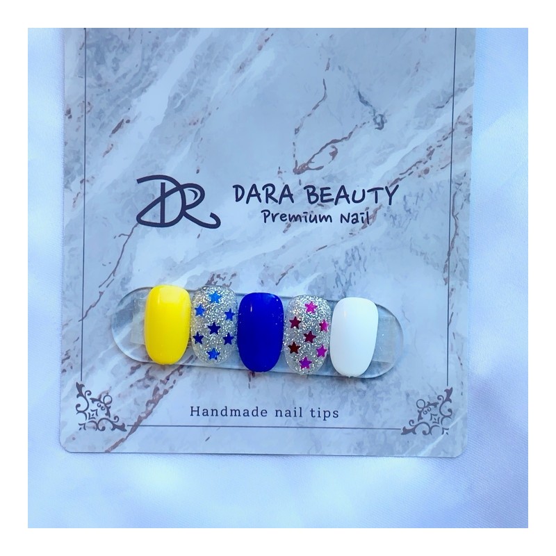 Dara Beauty August Art of the MonthStar Glitter Summer Nails❣