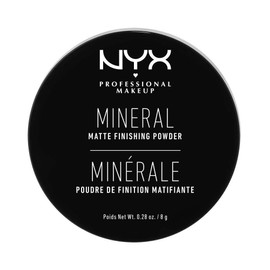 NYX PROFESSIONAL MAKEUP Mineral Matte Finishing Powder, Loose Setting Powder - Light/Medium