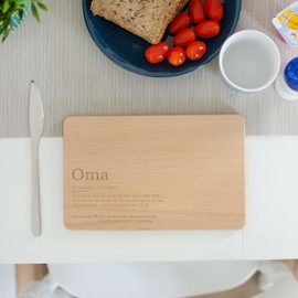 LAUBLUST Breakfast Board with Engraving – Lexikon: Das ist Oma – Gift Board | 24 x 15 cm, Wood FSC®