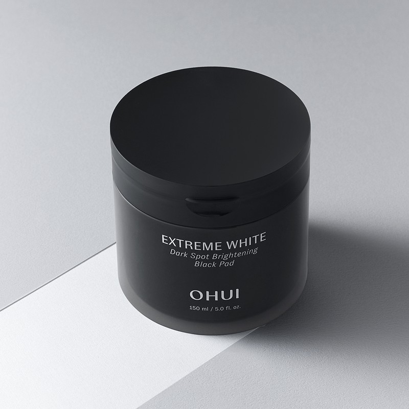 O HUI Extreme White Dark Spot Brightening Black Pad 150