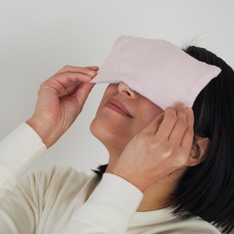 Forest Lifestyle Hinoki Chip Eye Pillow in Box with Hinoki