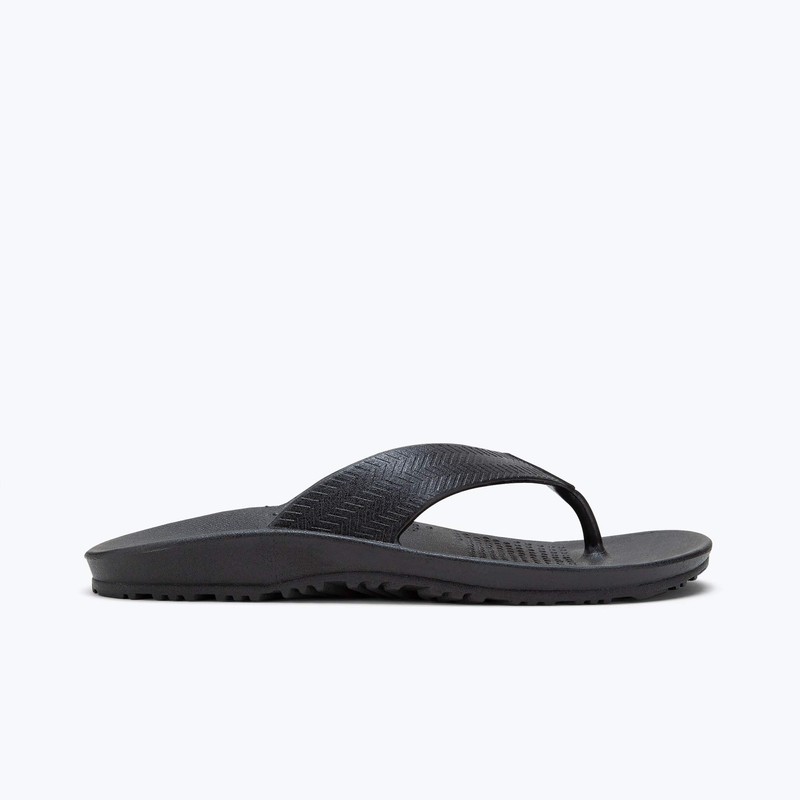 OKABASHI Men's Surf Flip Flops (Black, XL) | Provide Arch