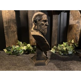 GOD OF WAR KRATOS STATUE 10 INCHES