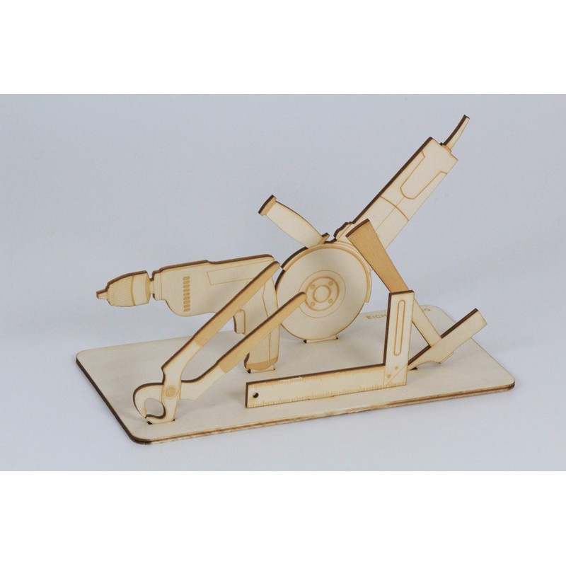 Money gift, tool, workshop