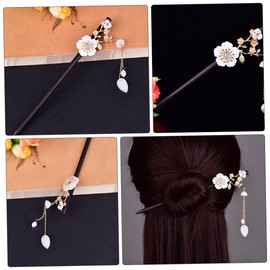 Baluue Flower Hair Stick Vintage Tassel Design Elegant Hairpin for Weddings Parties and Special Occasions Retro for Hair Decoration
