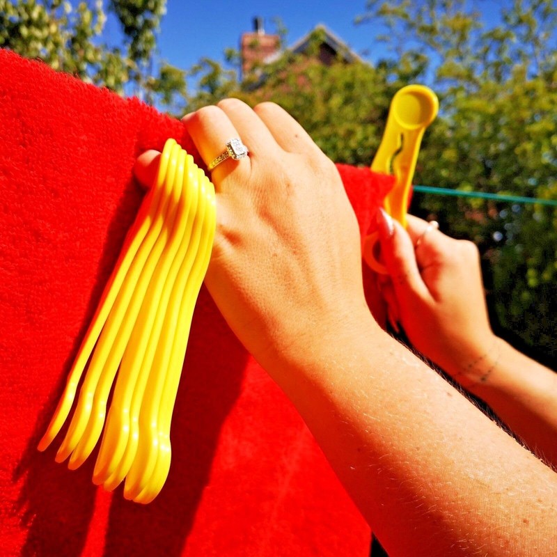 WigglyPegs Clothes Pegs - No Spring - Easy Grip Arthritis