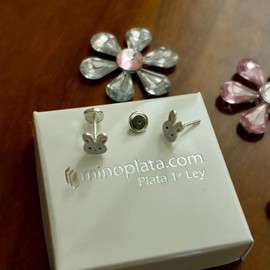 MINOPLATA Girls 925 Sterling Silver Rabbit Earrings Screw Back Pequeños Sterling Silver No Gemstone, Sterling Silver, No Gemstone