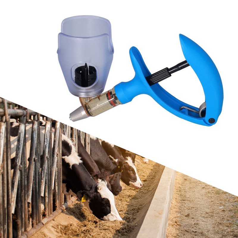 Bottle Mount Adjustable Continuous Syringe for Livestock Cattle Chickens Sheep