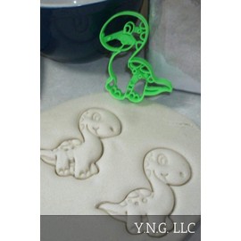 BRACHIOSAURUS DINOSAUR DINO LONG NECK PLANT EATING JURASSIC COOKIE CUTTER MADE IN USA PR2339