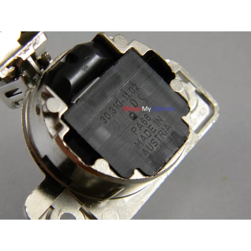 BLUM CABINET HINGES COMPACT 33 110 33.3600