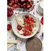 Torras Zero Schokolade, Schokolade ohne Zuckerzusatz, Weiße Schokolade mit Erdbeerstückchen,