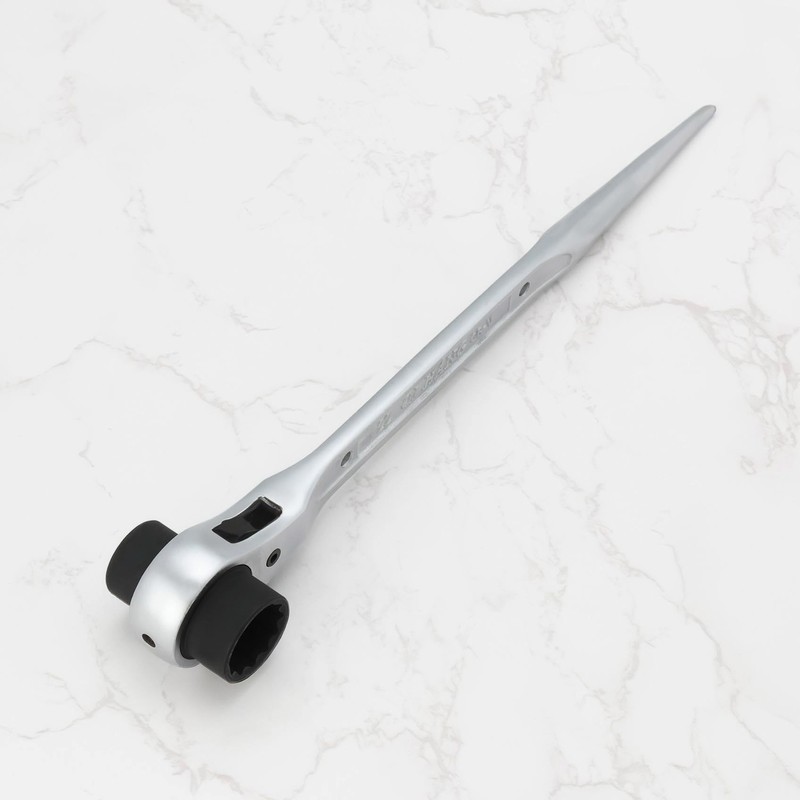 The Lord of the Tools 19 mm x 22 mm