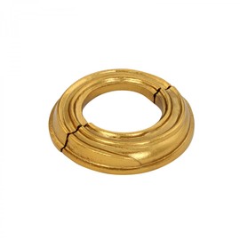 Renovators Supply Manufacturing Aluminum Escutcheon Plate 3.13" OD Escutcheon 1.25" IPS Lacquered Brass Finish Radiator Flange