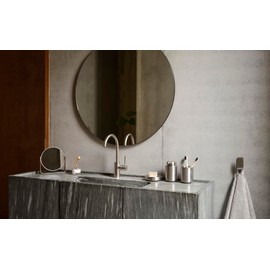 Zone Denmark Ume Seifenschale, Seifenhalter, Seifenablage fürs Waschbecken, Steinzeug mit Soft Touch-Beschichtung, Durchm. 12 cm, Metall