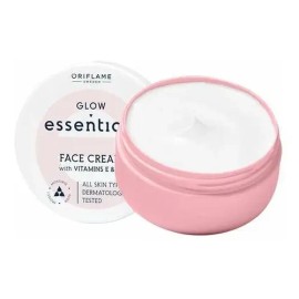4 Cremas Faciales Aclarado Natural Essentials Oriflame