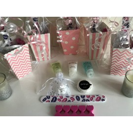 Pre Filled Pink and White Pamper Party Boxes, 12 Pamper Items! Perfect for Girls Birthdays, Sleepovers, Slumber and Pamper Party Fun!