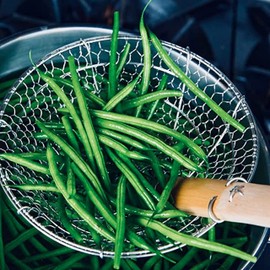 TrueCraftware- 8” Coarse Mesh Skimmer Stainless Steel with Natural Bamboo Handle- Spider Strainer Ladle Kitchen Frying Food Pasta Spaghetti for Cooking and Frying Pasta Strainer Spoon