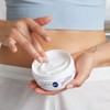 Nivea Repara & Cuida Body Cream Piel Extra Seca 300
