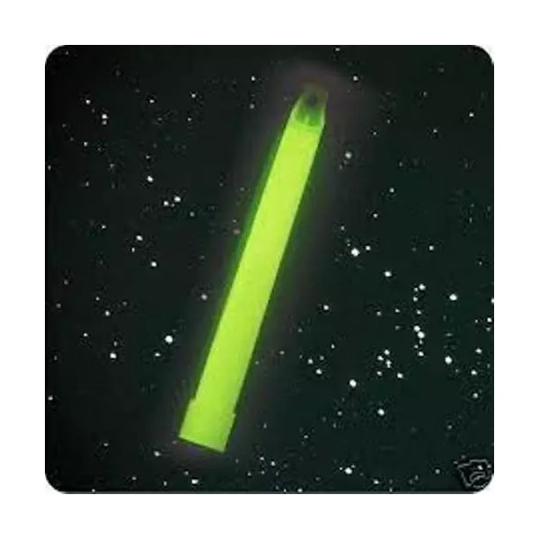 OMNIGLOW LOT OF 30 OmniGlow Snaplight Green 6" Light Glow