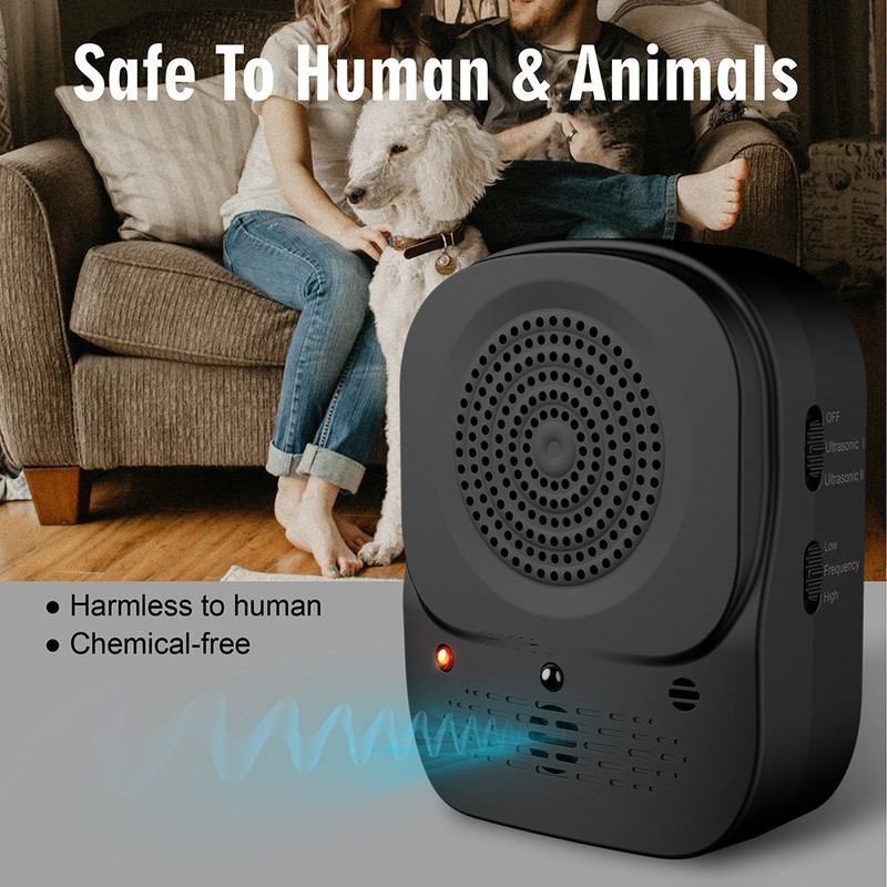 Ultrasonic Dog Repeller Dog Bark Deterrent Devices Rechargeable Portable Multifunctional