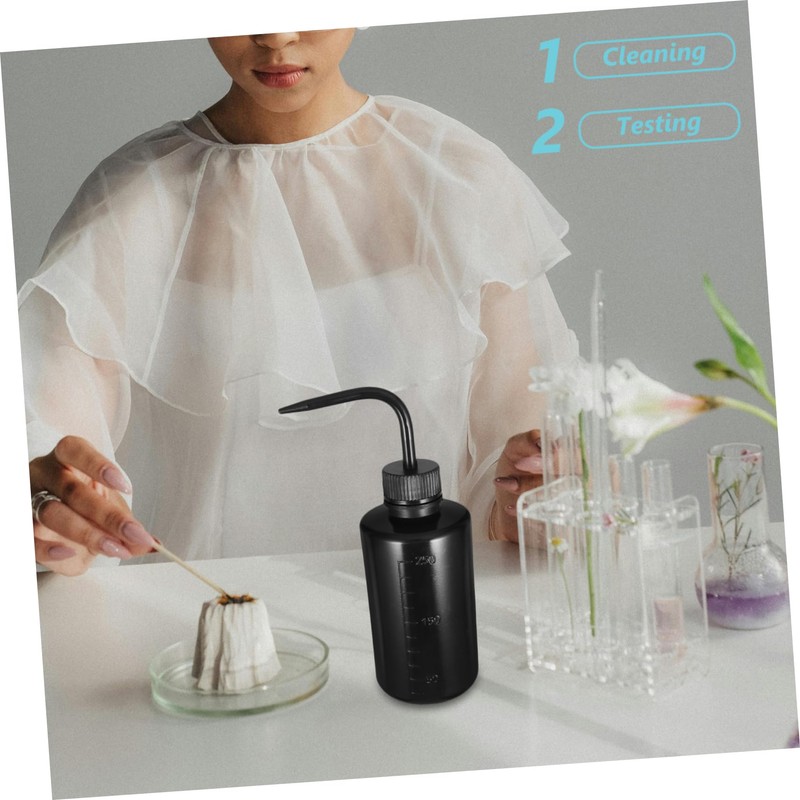 Ipetboom 4pcs Plastic Washing Bottle Graduated Lab Wash Bottle with