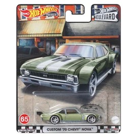 Hot Wheels Collector, 69 Wide Body Nova, Vehículo de Juguete para niños de 3 años en adelante