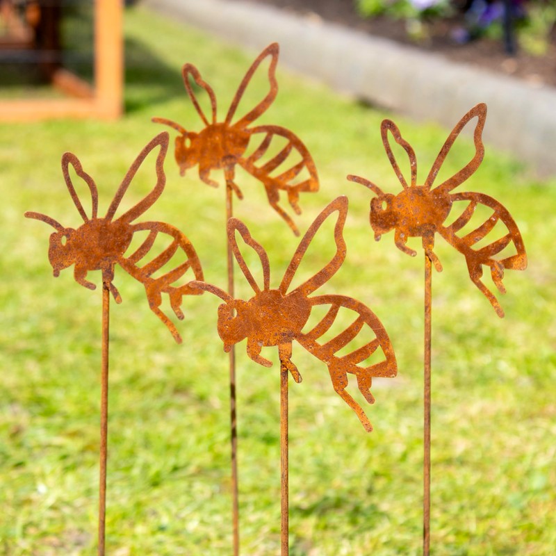 Set Of 4 Rusty Bee Garden Stakes 8x38cm Steel Metal