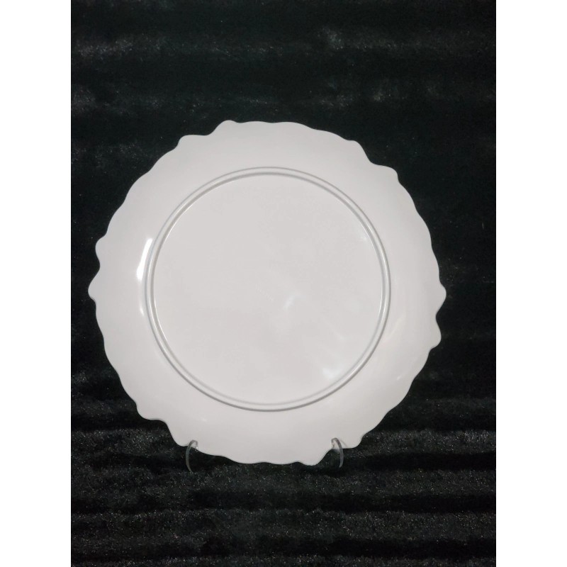 Bella Lux 4 Black Coquette Ribbon Bows on White Melamine