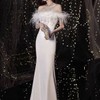White dress, new winter arrival, year-end party, waiting, mermaid, premium party, Myungwon, lightweight luxury straight shoulder dress / 화이트 드레스 겨울 신상 송년회 대기 머메이드 프리미엄 파티 명원 가벼운 럭셔리 일자 어깨 드레스