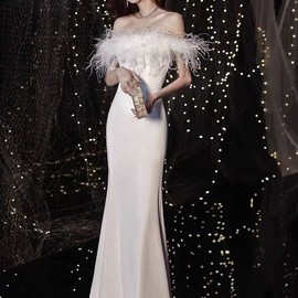 White dress, new winter arrival, year-end party, waiting, mermaid, premium party, Myungwon, lightweight luxury straight shoulder dress / 화이트 드레스 겨울 신상 송년회 대기 머메이드 프리미엄 파티 명원 가벼운 럭셔리 일자 어깨 드레스