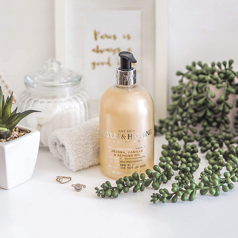 Baylis & Harding Jojoba Vanilla and Almond Oil Hand Wash