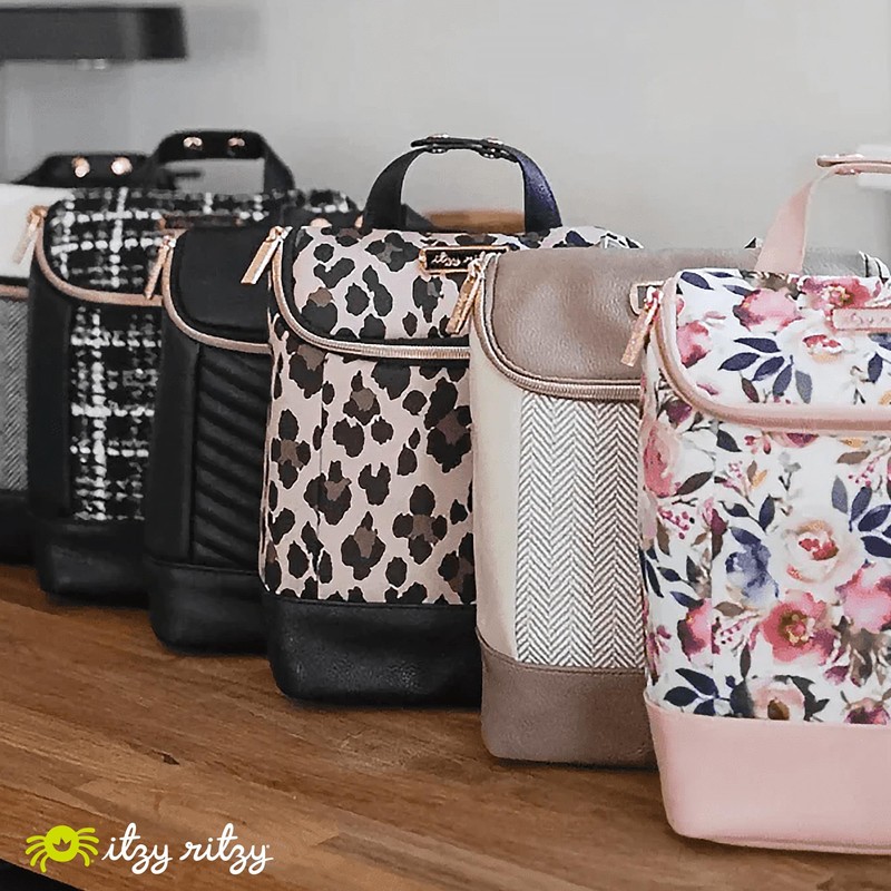 Itzy Ritzy Insulated Bottle Bag – Keeps Bottles Warm or