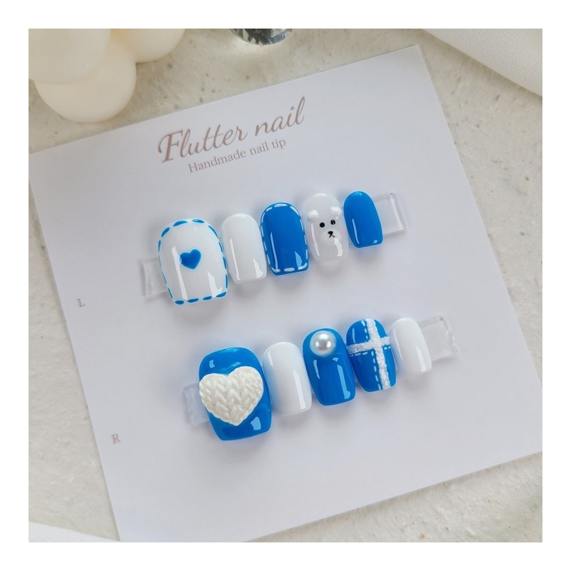 Cozy polar bear handmade nail tips - Short Square /