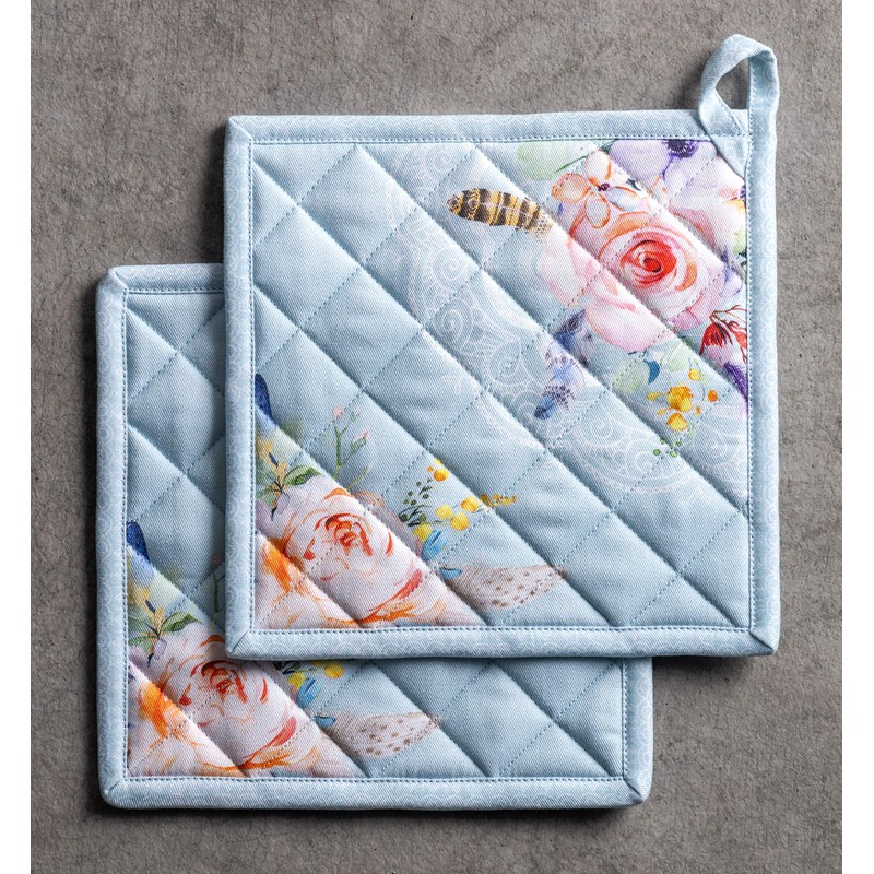 Maison d' Hermine Spring/Summer Set with Oven Gloves and Pot