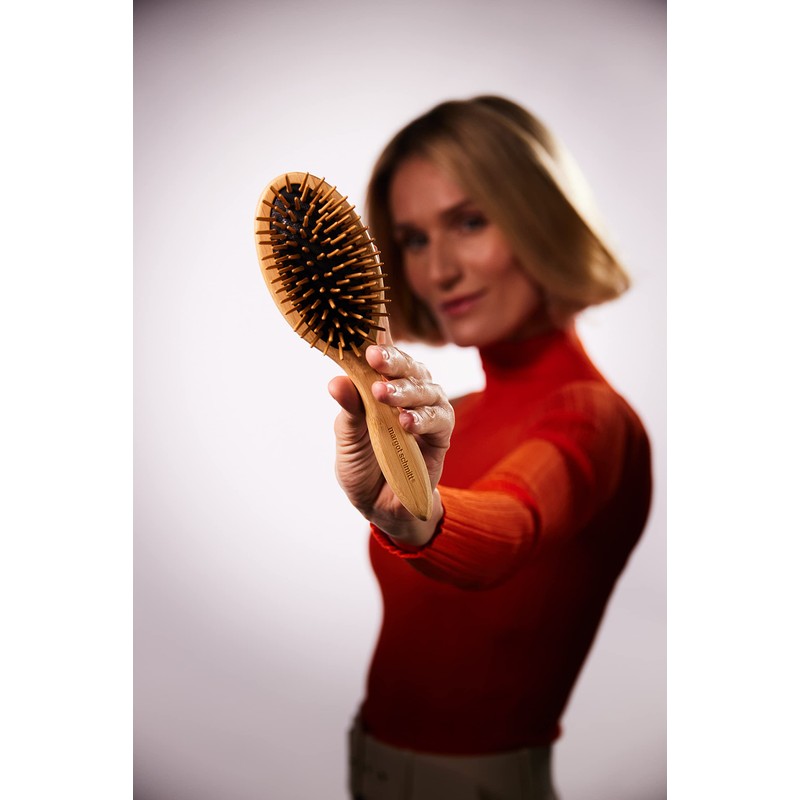 Margot Schmitt Pneumassage Bamboo Hair Brush Oval Natural Colour 63g