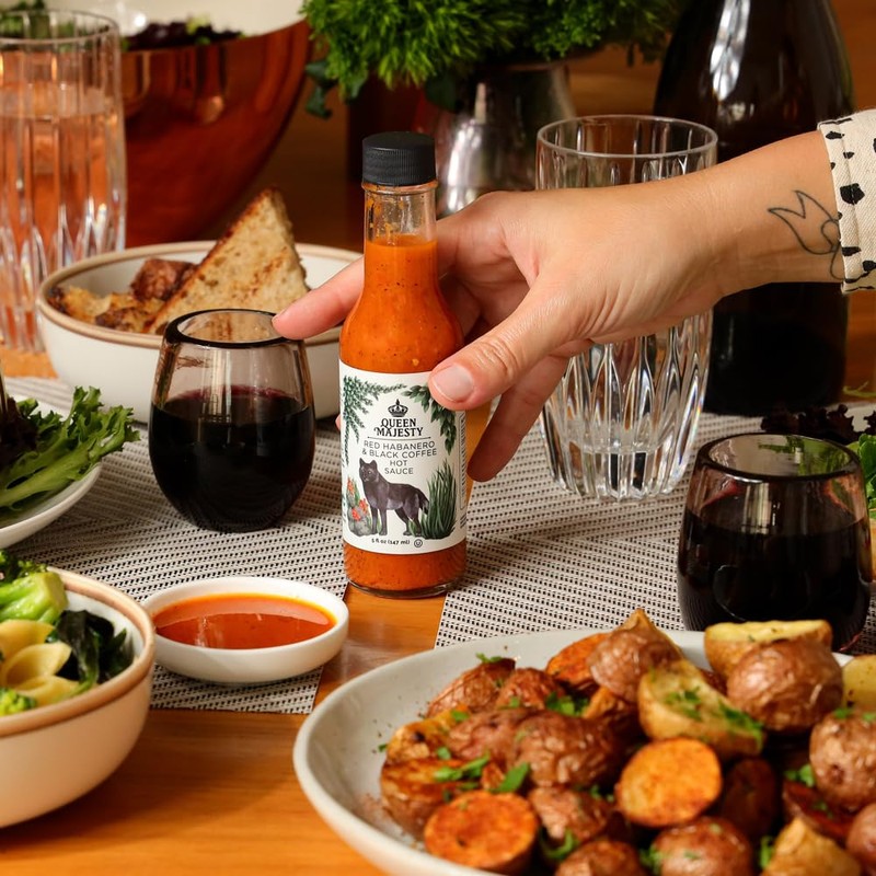 Queen Majesty Red Habanero & Black Coffee Hot Sauce, 5