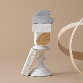 PICCASSO Curved Makeup Spatula  - PICCASSO Curved Makeup Spatula