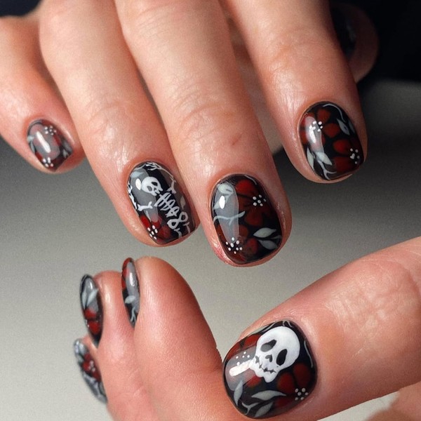 24Pcs Halloween Black Press on Nails Short Square Fake Nails