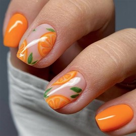 24Pcs Square Fake Nails Short Press On Nails CEWEWP Orange False Nails with Fresh Orange Designs Acrylic Nails Full Cover Glue On Nails Reuseable Nails Press Ons Short Stick On Nails For Women Girls